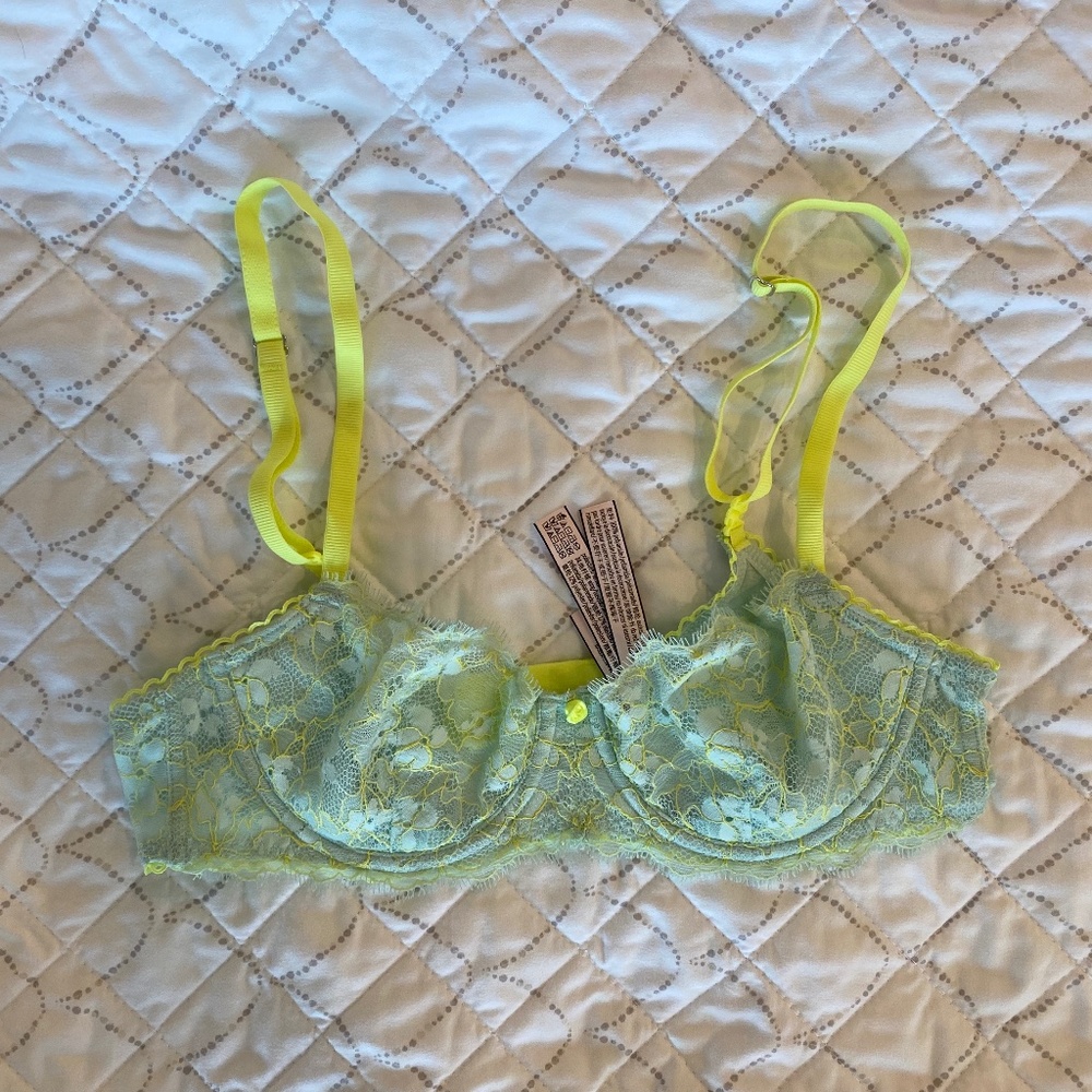 Victoria’s Secret Bra